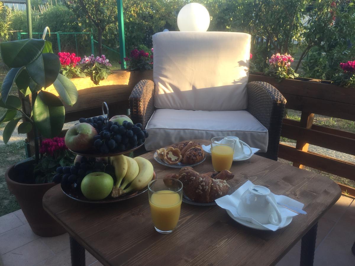 Bba2Passi Bed & Breakfast Marina di Massa Ngoại thất bức ảnh