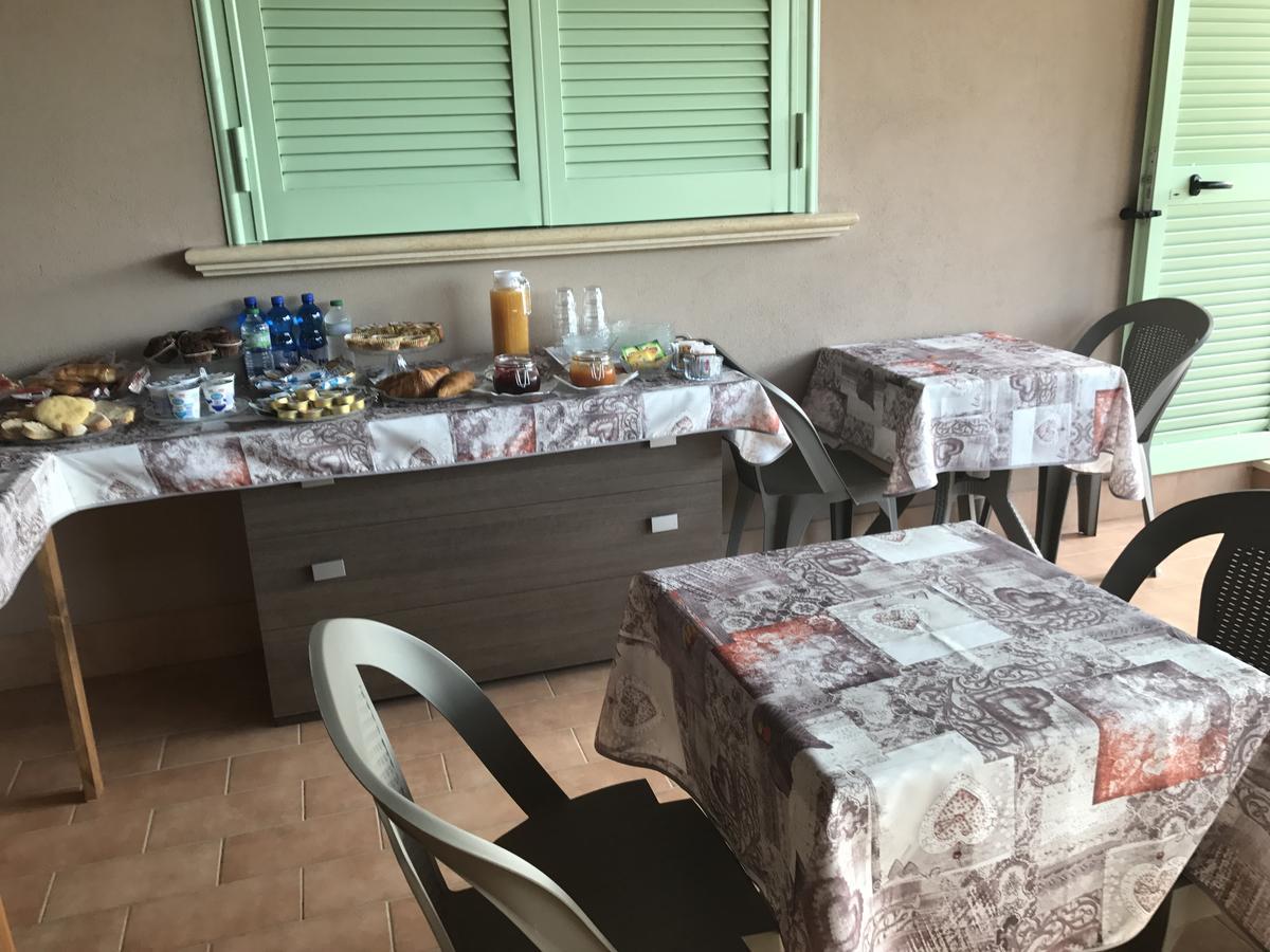 Bba2Passi Bed & Breakfast Marina di Massa Ngoại thất bức ảnh