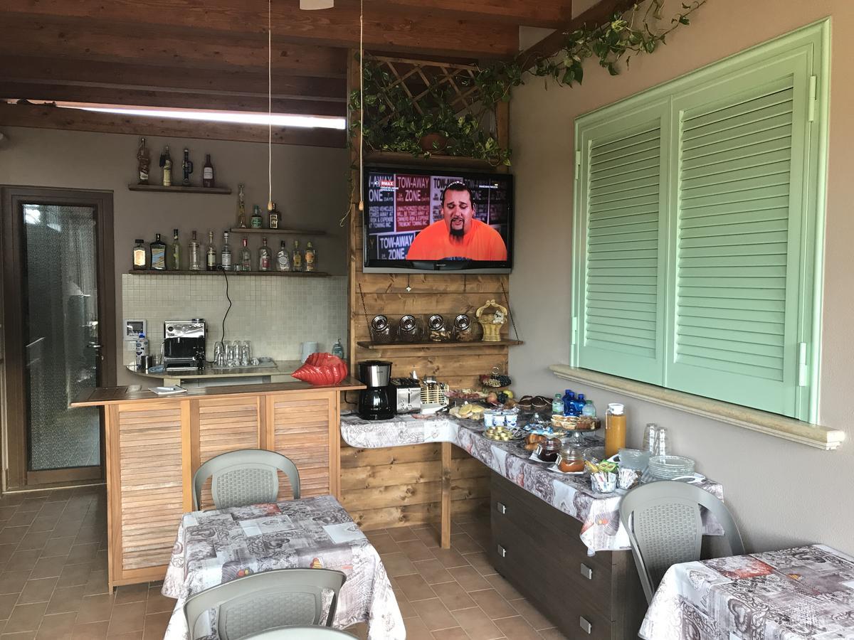 Bba2Passi Bed & Breakfast Marina di Massa Ngoại thất bức ảnh