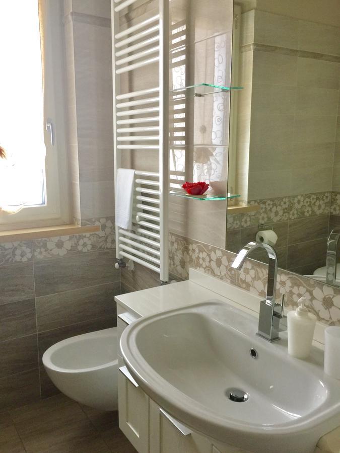 Bba2Passi Bed & Breakfast Marina di Massa Ngoại thất bức ảnh