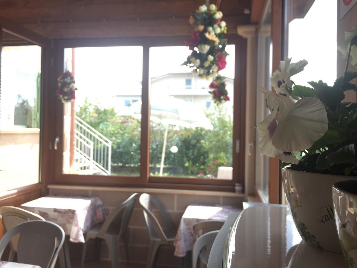 Bba2Passi Bed & Breakfast Marina di Massa Ngoại thất bức ảnh