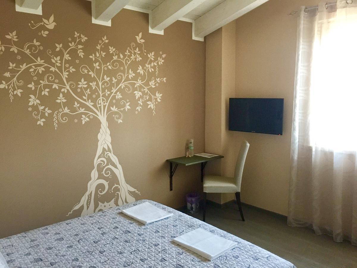 Bba2Passi Bed & Breakfast Marina di Massa Ngoại thất bức ảnh