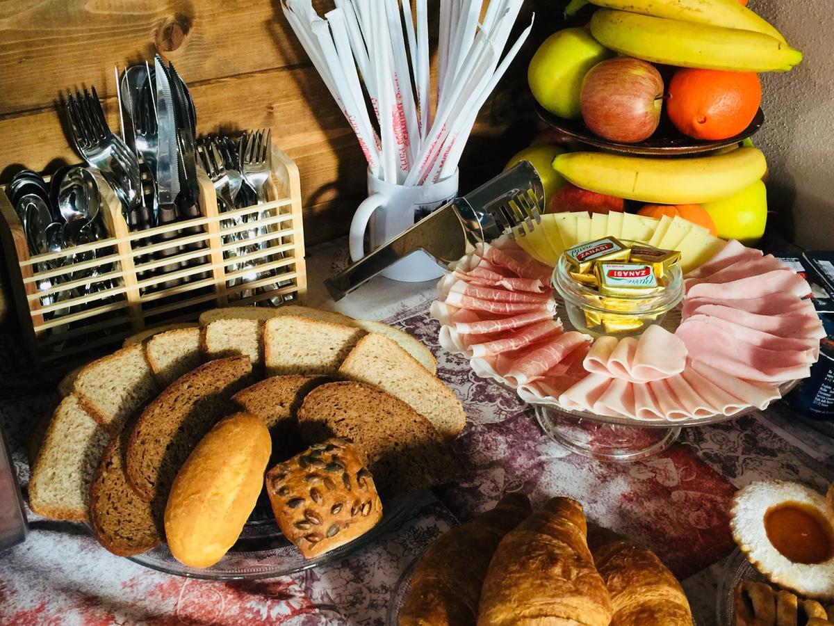 Bba2Passi Bed & Breakfast Marina di Massa Ngoại thất bức ảnh